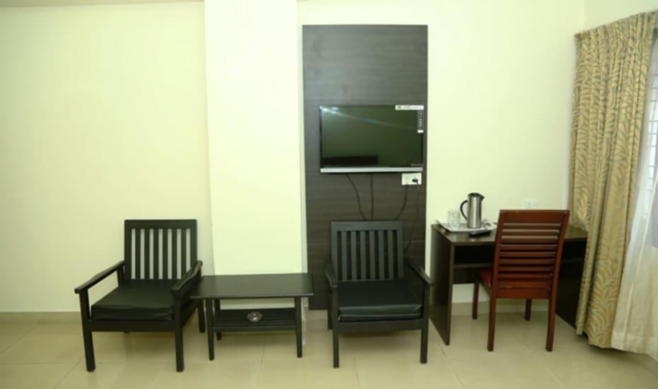 Sri Srinivasa Residency Hotel Kadapa Kültér fotó